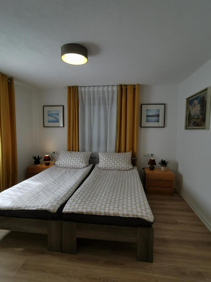La Casa Suciu Lägenhet Forchtenberg Exteriör bild